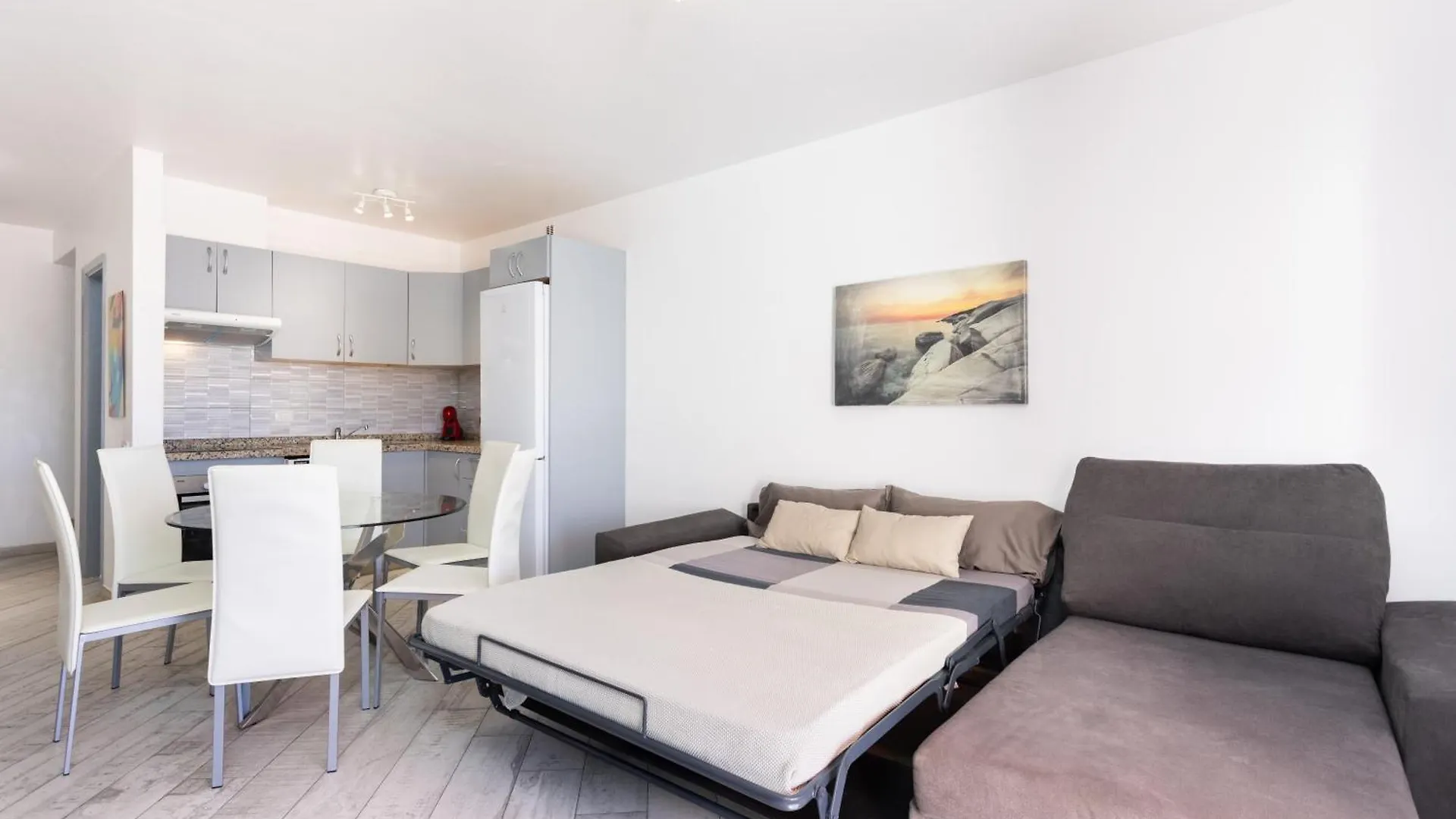 Apartament Bright & Elegant Duplex With Terrace And Pool, Just Steps From Puerto Colon Costa Adeje  Hiszpania