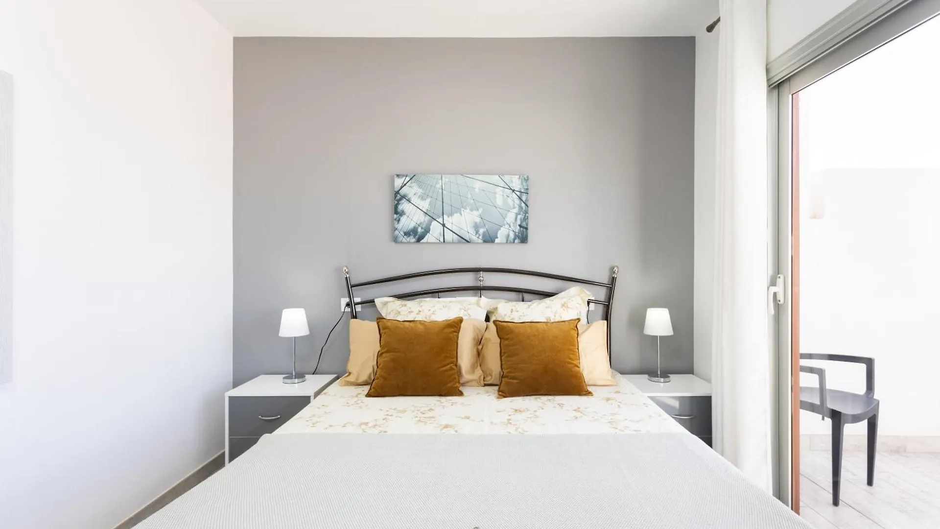 Apartament Bright & Elegant Duplex With Terrace And Pool, Just Steps From Puerto Colon Costa Adeje  0*, Costa Adeje (Tenerife)