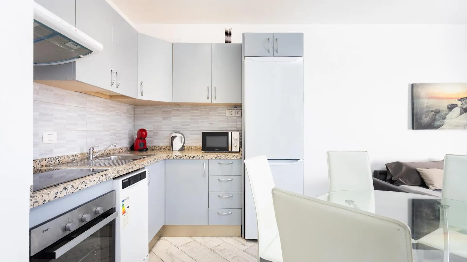 Apartament Bright & Elegant Duplex With Terrace And Pool, Just Steps From Puerto Colon Costa Adeje  0*, Costa Adeje (Tenerife) Hiszpania